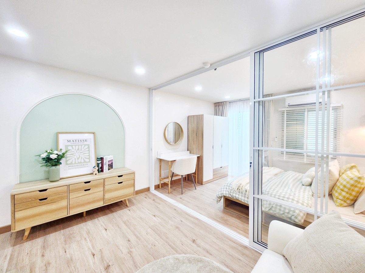 For SaleCondoBang Sue, Wong Sawang, Tao Pun : Condo in Prachachuen zone Spacious room priced in the early millions, can be rented for 7,500 baht, yield 7% / year, spacious room, separate kitchen, can enter and exit by many routes.