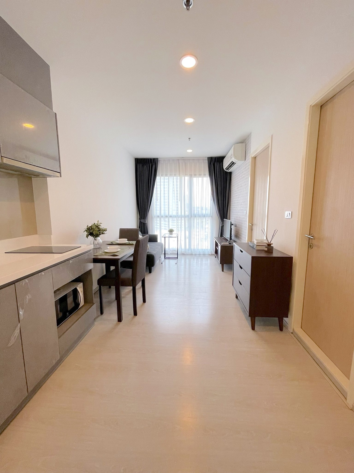 ขายคอนโดพระราม 9 เพชรบุรีตัดใหม่ RCA : 🔥 ขายด่วน 🔥  ขาดทุน ห้องสวย  กว้าง  ขายหลายห้อง ราคาคุยกันได้ Call : 0619824959 Line ID :  elegant.289