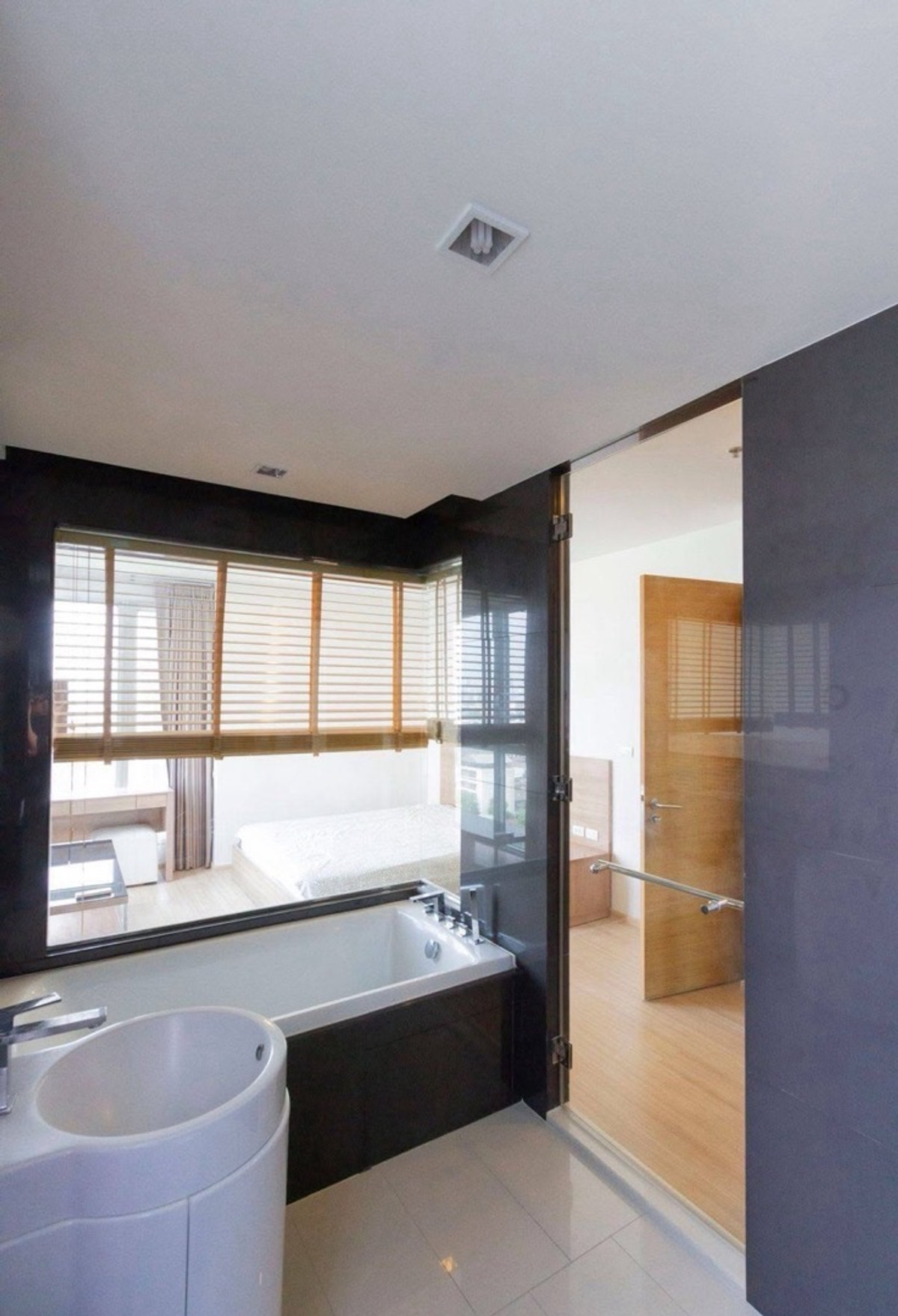 ให้เช่าคอนโดอ่อนนุช อุดมสุข : ให้เช่า  Rhythm Sukhumvit 50 ชั้น 10 ขนาด 65 ตร.ม. 2 ห้องนอน 2 ห้องน้ำ 🛁ราคา 39,000 บาท 