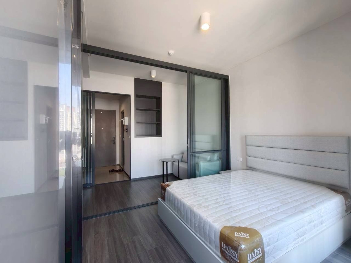 For SaleCondoKhlongtoei, Kluaynamthai : Hot Deal, new room, ready to move in, Ideo Sukhumvit Rama 4, price 3.99 million baht, with furniture, contact 0869017364