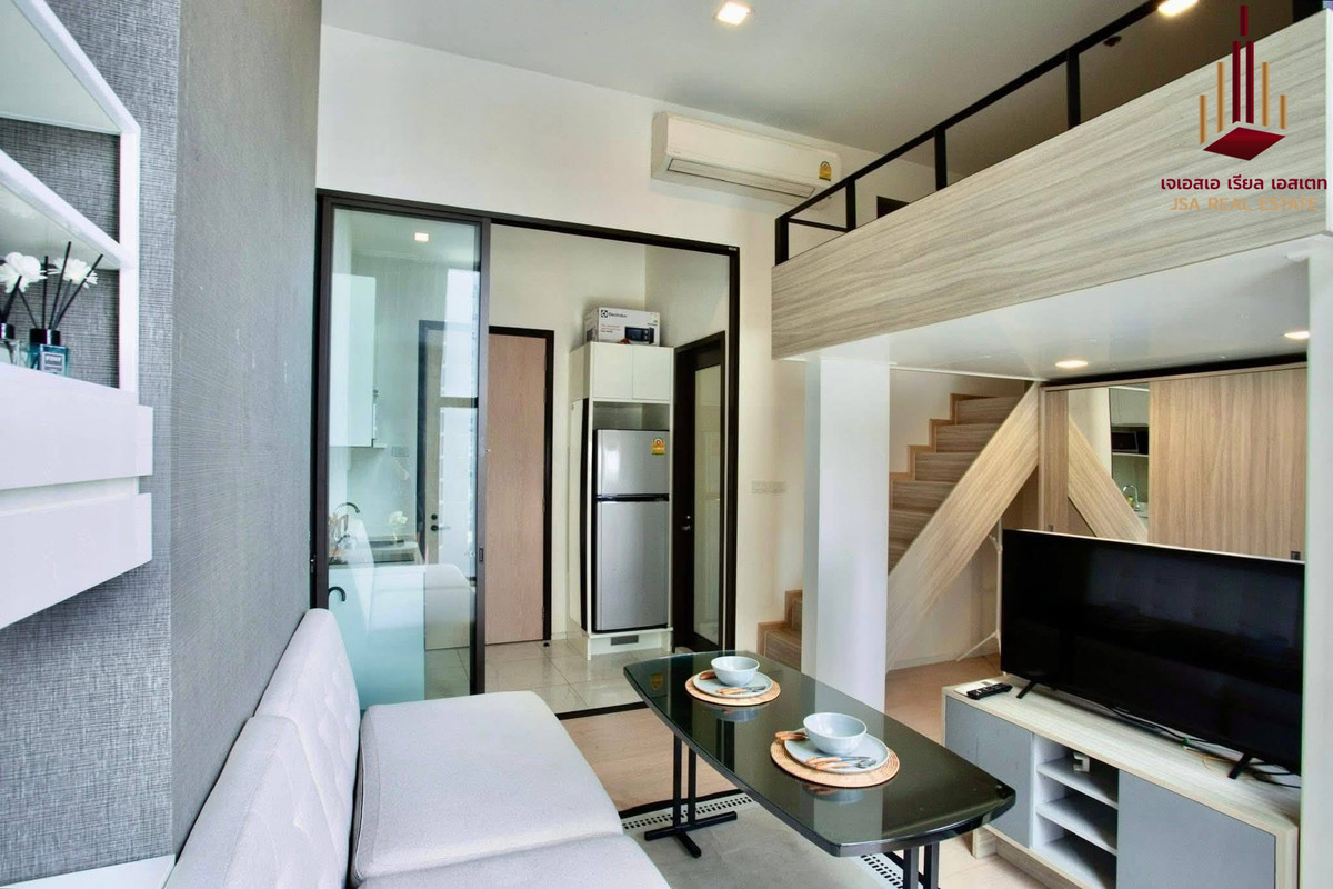 For SaleCondoRama9, Petchburi, RCA : ✨ For Sale: Chewathai Residence Asoke Condo ✨ 💰 Only 4,640,000 THB