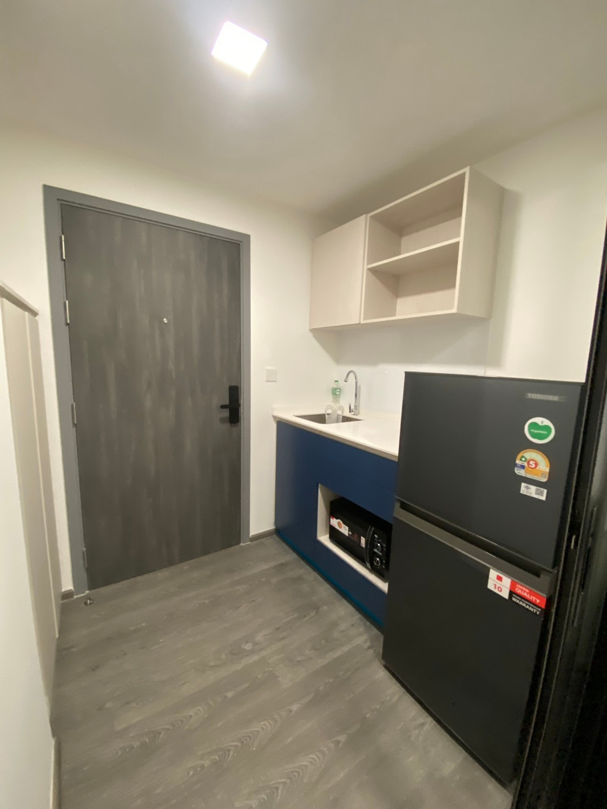 For RentCondoPathum Thani,Rangsit, Thammasat : Kave Wonderland for rent. Stay in this room and finish your studies.