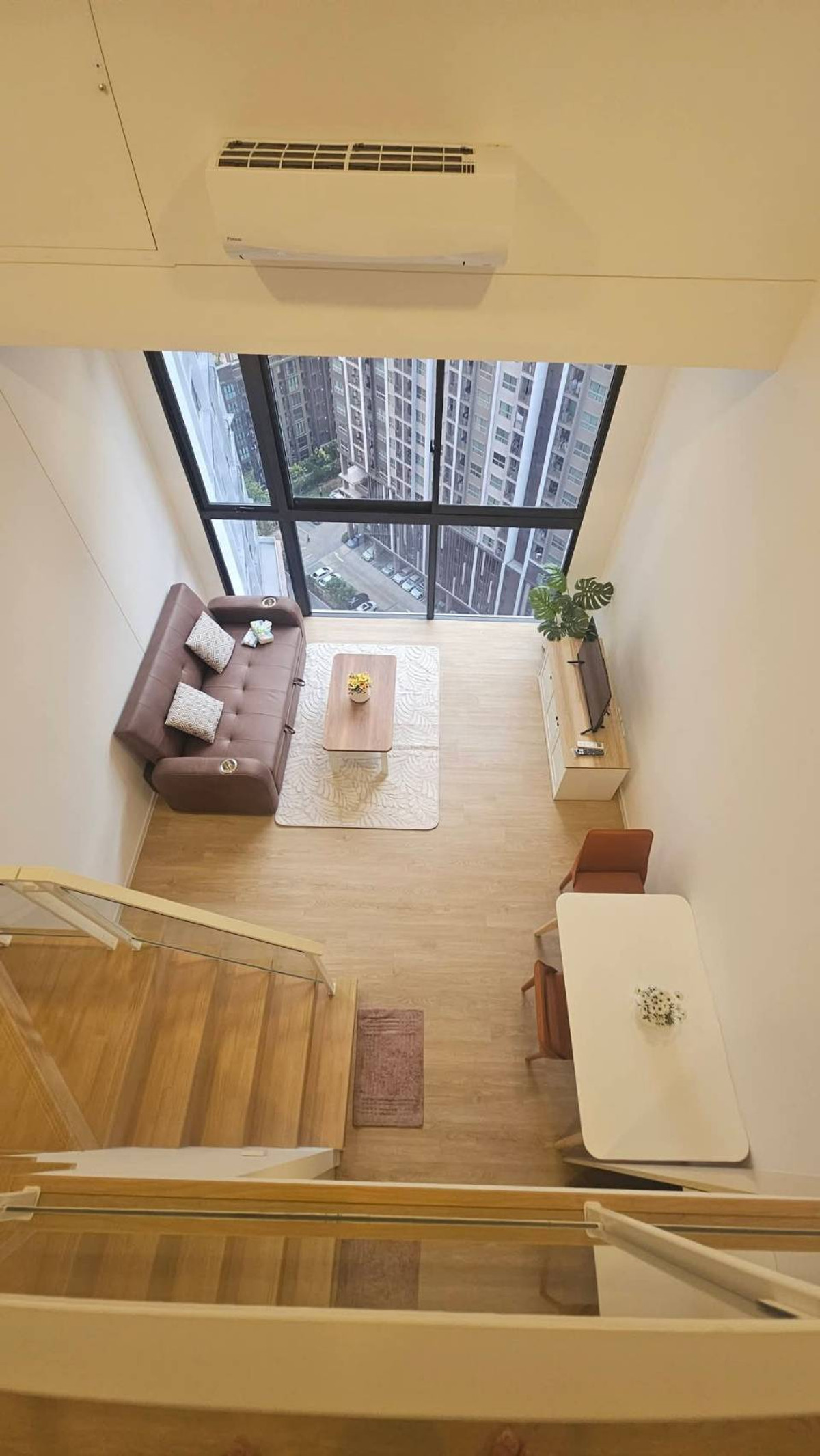 ให้เช่าคอนโดพระราม 9 เพชรบุรีตัดใหม่ RCA : 💥CP-10170💥ว่าง ให้ เช่า แลนด์มาร์ค แอท เอ็มอาร์ทีเอ สเตชั่น👉แอดไลน์ @rentbkk 