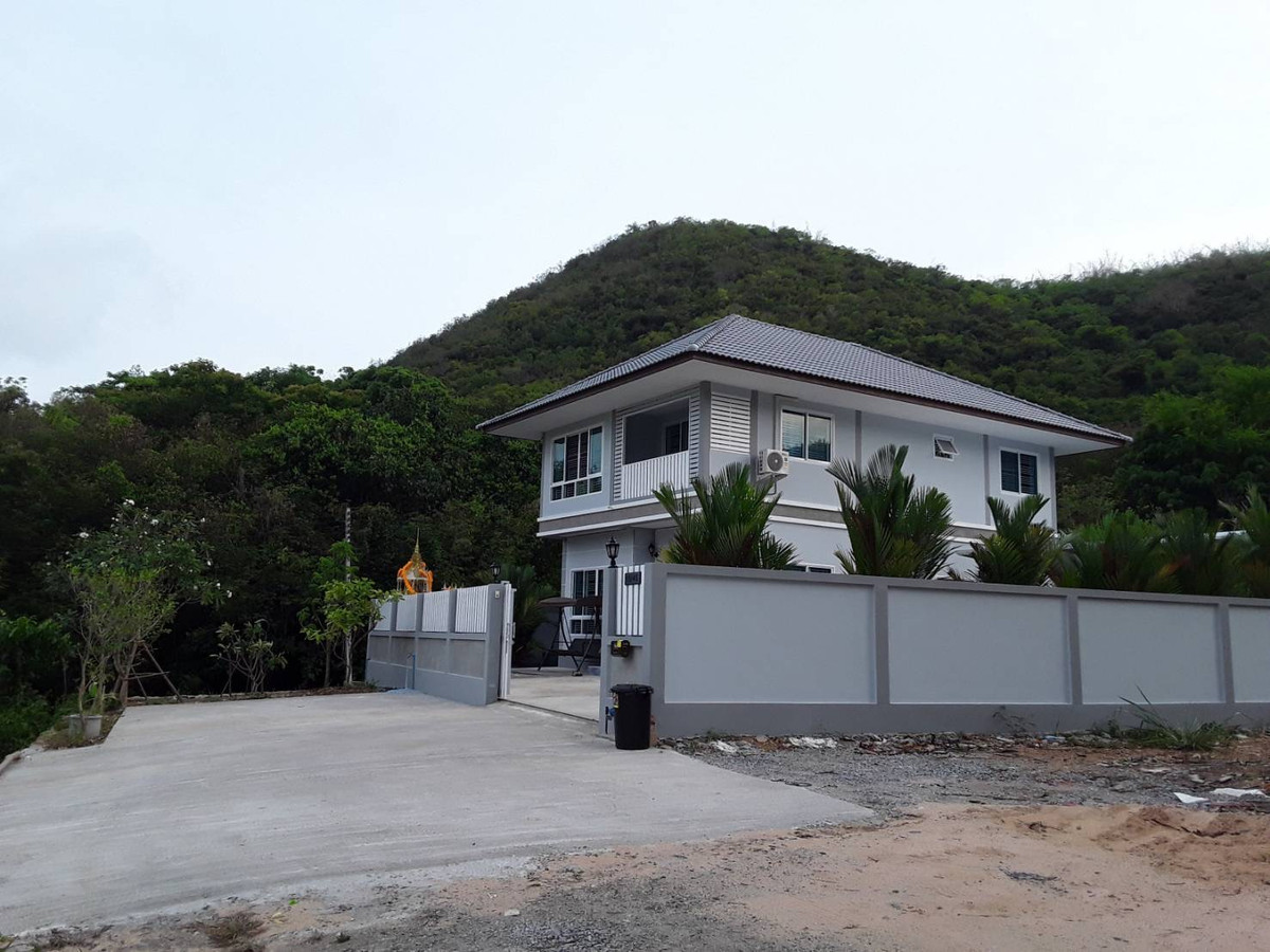 For SaleHousePattaya, Bangsaen, Chonburi : 2-story detached house for sale, Sattahip Subdistrict, Sattahip District, Chonburi Province.