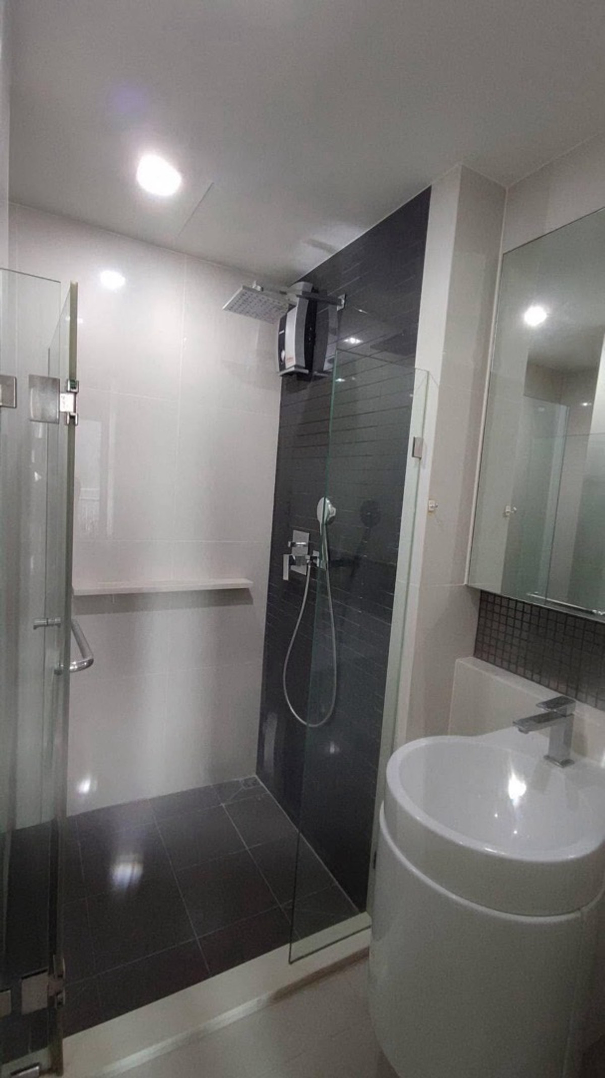 ให้เช่าคอนโดอ่อนนุช อุดมสุข : ให้เช่า  Rhythm Sukhumvit 50 ชั้น 11 ขนาด 35 ตร.ม. ราคา 19,000 บาท พร้อมอยู่📍