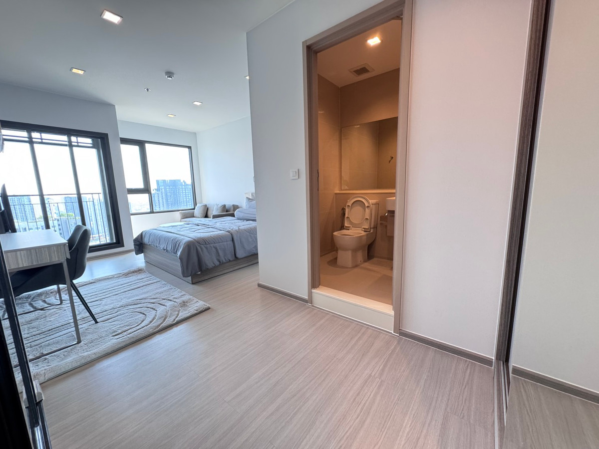 ให้เช่าคอนโดท่าพระ ตลาดพลู วุฒากาศ : ห้องใหม่ ว่างพร้อมให้เช่า Life Sathorn Sierra ชั้นสูง วิวโล่ง ใกล้ bts ตลาดพลู