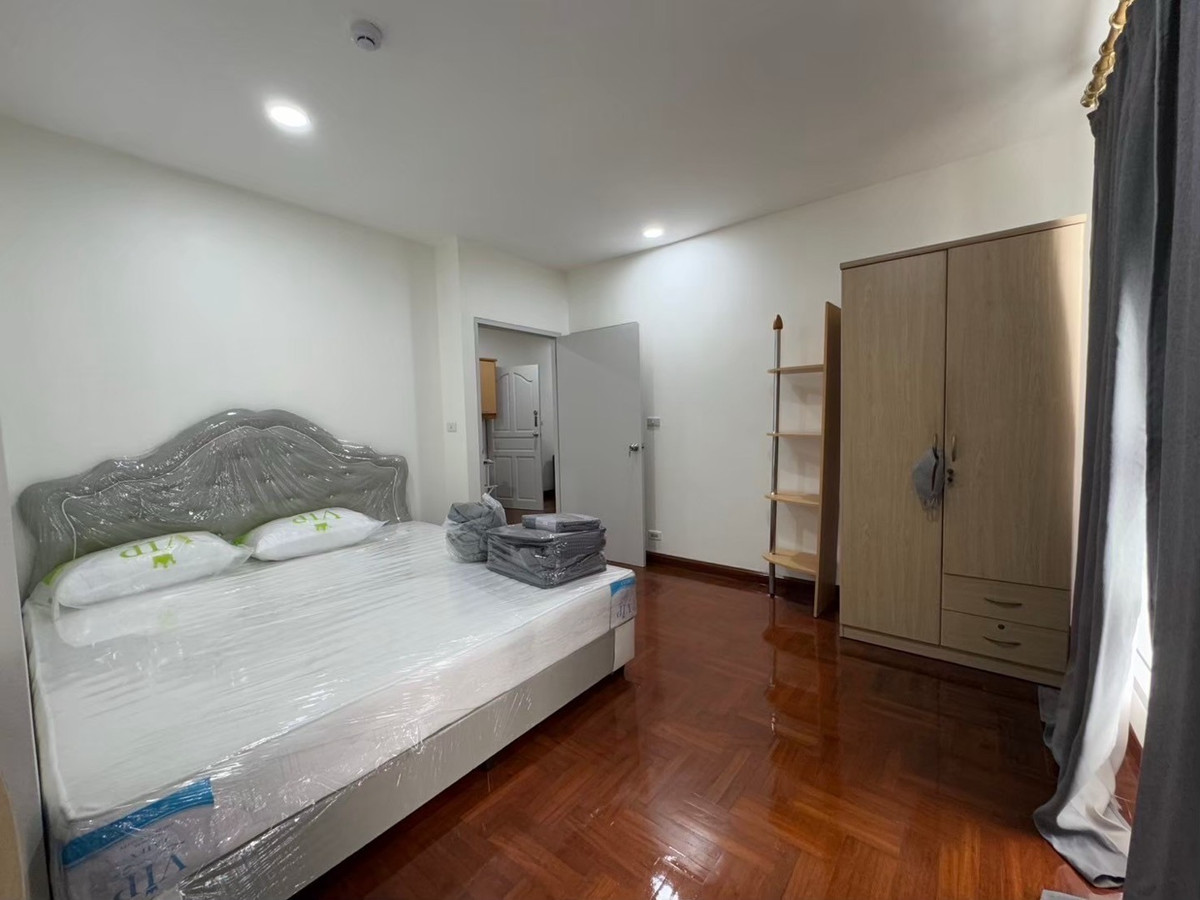 ให้เช่าคอนโดราชเทวี พญาไท : ให้เช่าด่วนคอนโดปทุมวันรีสอร์ท   BTSพญาไท 2ห้องนอน 49 ตรม วิวสวย ห้องใหม่ ห้องกว้าง ราคาพิเศษ

