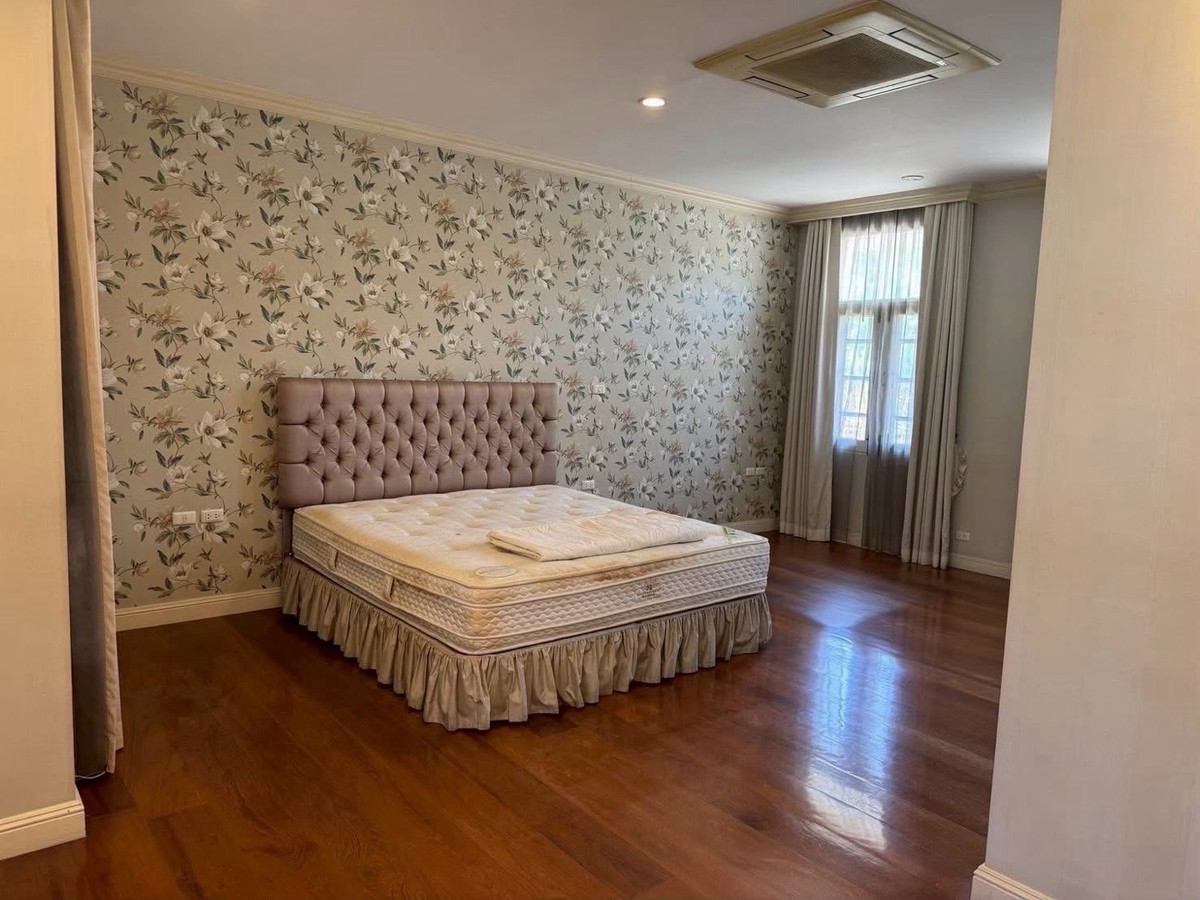 บ้านนนทบุรี บางใหญ่ บางบัวทอง : ขาย / ให้เช่า บ้านเดี่ยว ติวานนท์ ที่ดิน 216 ตร.ว ใกล้ MRT ติวานนท์ 500 เมตร พื้นที่ใช้สอย 534 ตร.ม เหมาะอยู่อาศัยหรือทำธุรกิจ
