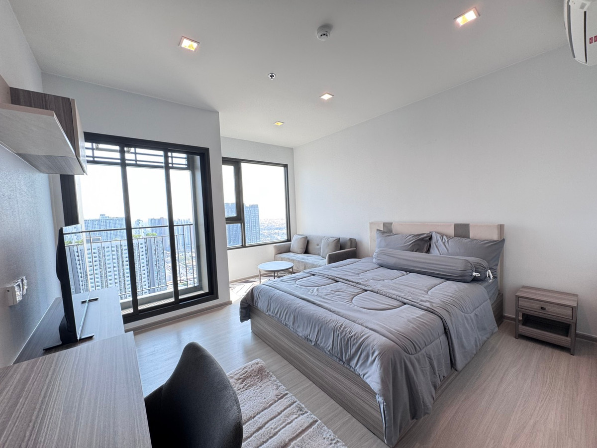 For RentCondoThaphra, Talat Phlu, Wutthakat : New room available for rent, Life Sathorn Sierra, high floor, open view, near BTS Talat Phlu.