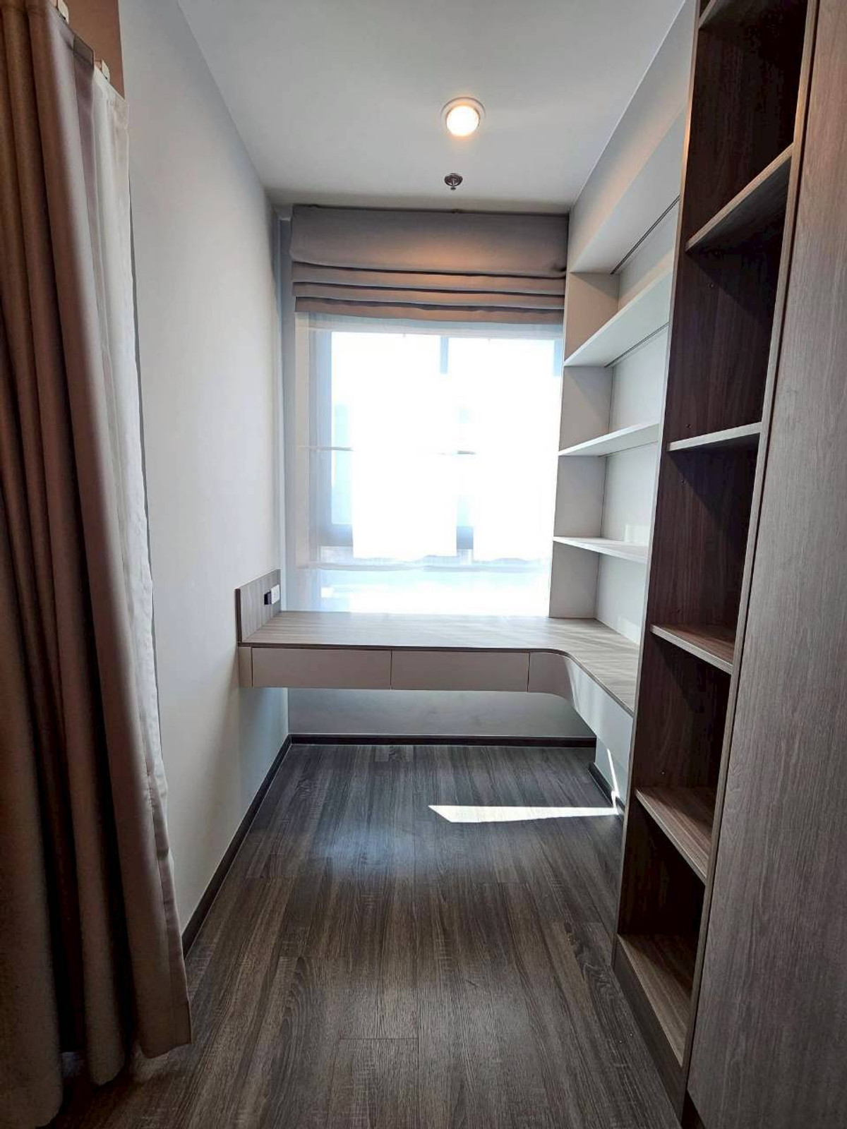 ให้เช่าคอนโดเสรีไทย-นิด้า : ✅ IDRL124 ✅ Line : @p2nproperty