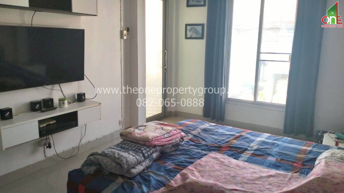 For SaleTownhomePathum Thani,Rangsit, Thammasat : 2-story townhouse, Thai Somboon Village 2, Rangsit - Khlong 3, Rangsit-Nakhon Nayok Road, Khlong Sam, Khlong Luang, Pathum Thani.