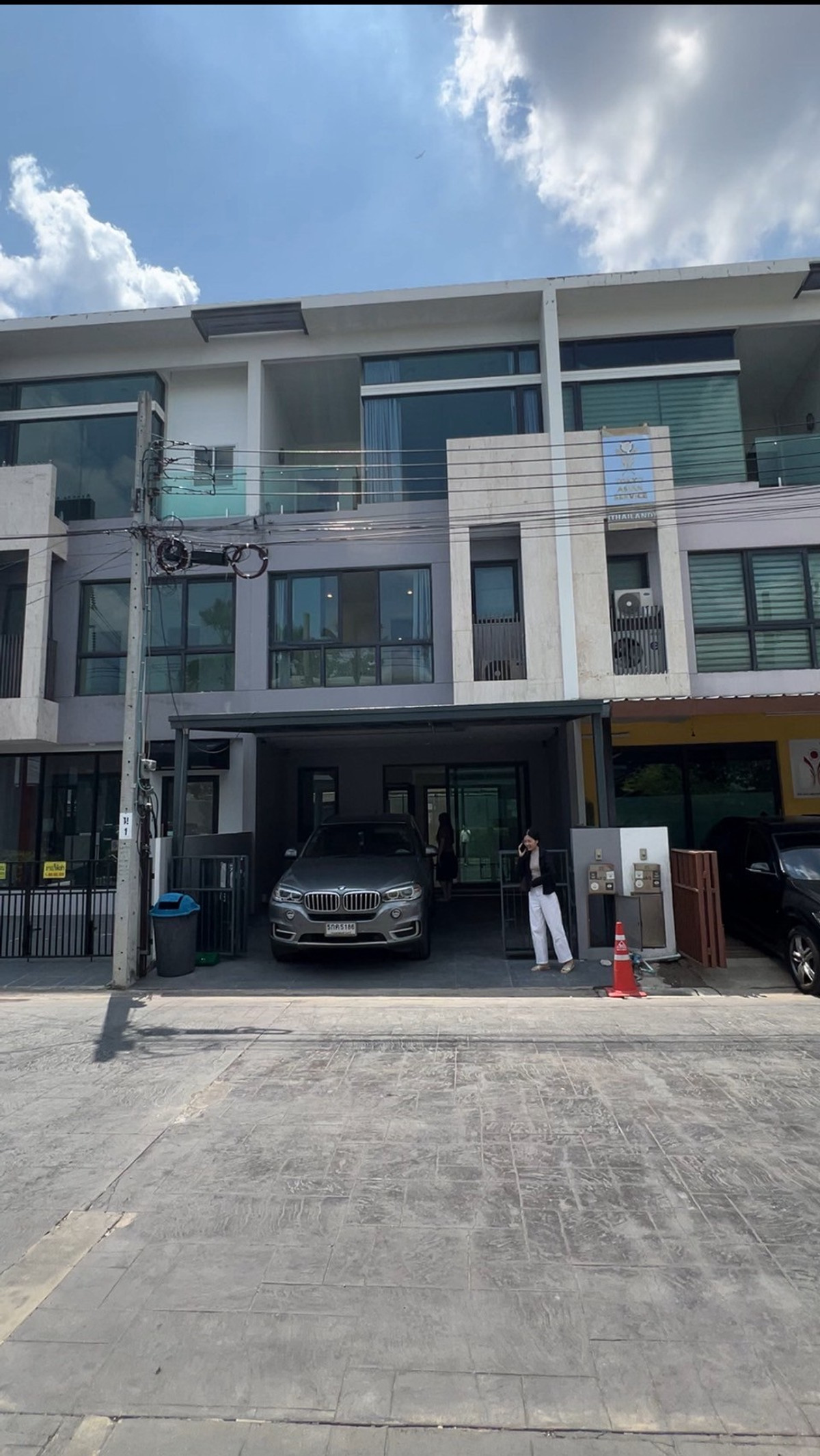 For RentTownhomeChaengwatana, Muangthong : [For Rent] Home Office 3-Storey Business location Near Chaengwattana Government Center at Corazon Prachachuen
