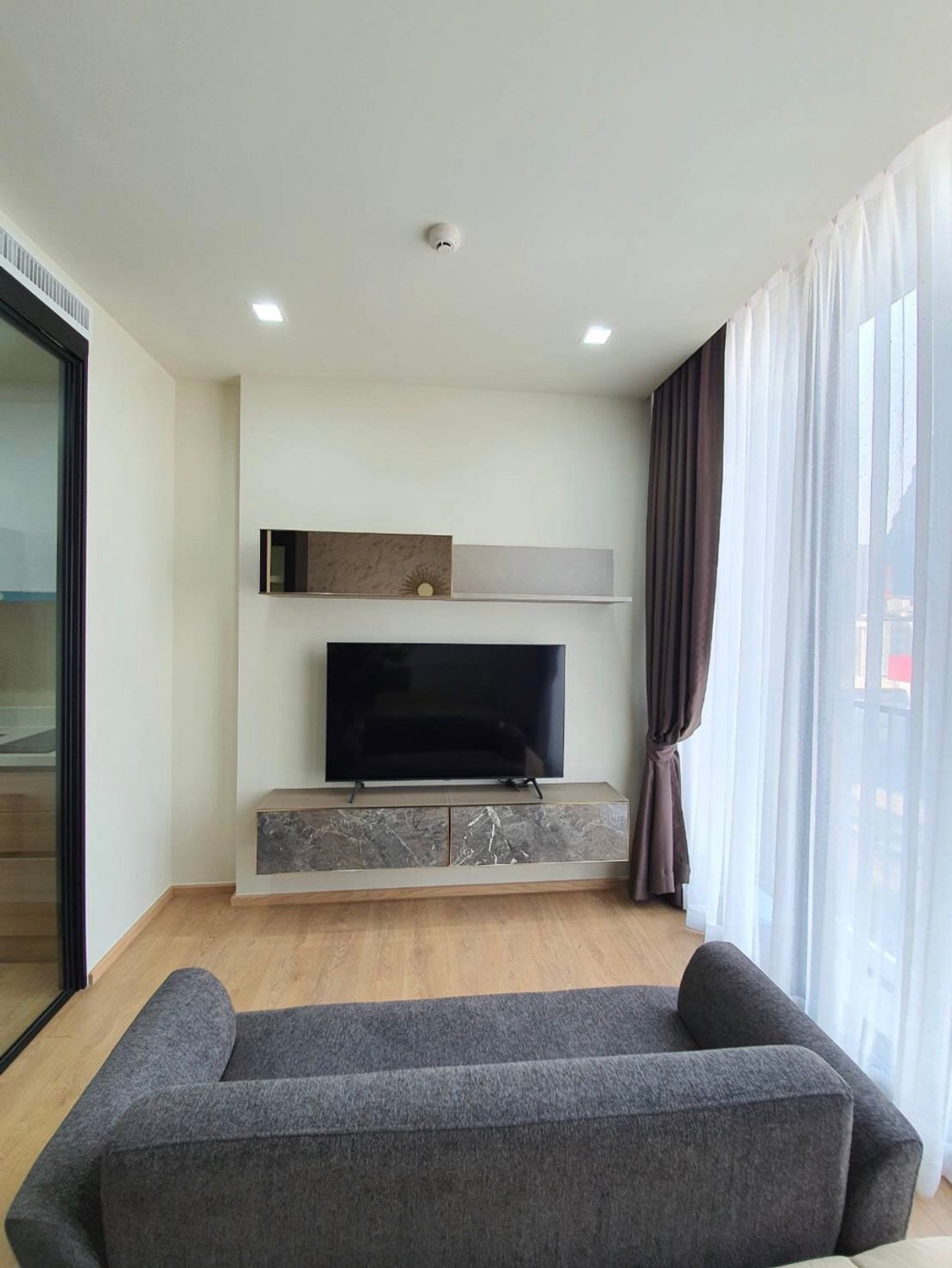 For RentCondoSukhumvit, Asoke, Thonglor : Noble Around 33 Condominium Room for Rent