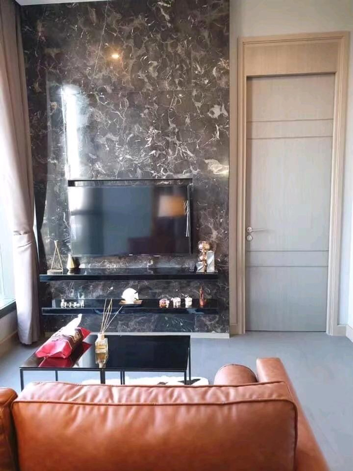 ให้เช่าคอนโดพระราม 9 เพชรบุรีตัดใหม่ RCA : 📌For RENT เช่า | The Esse at Singha Complex - 1BR (48 sqm) 50,000 THB