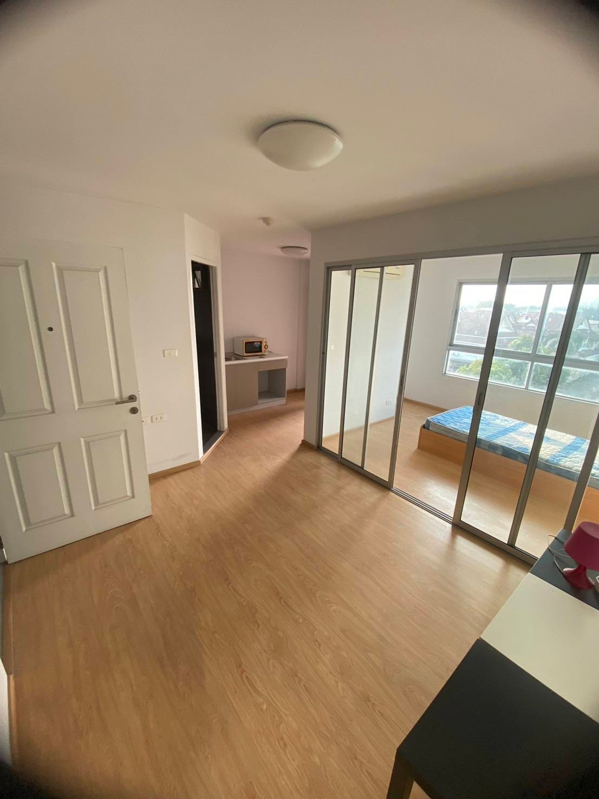 ขายคอนโดนนทบุรี บางใหญ่ บางบัวทอง : ขายคอนโด ดีคอนโด รัตนาธิเบศร์ แต่งครบพร้อมอยู่ เพียง 920,000 บาท