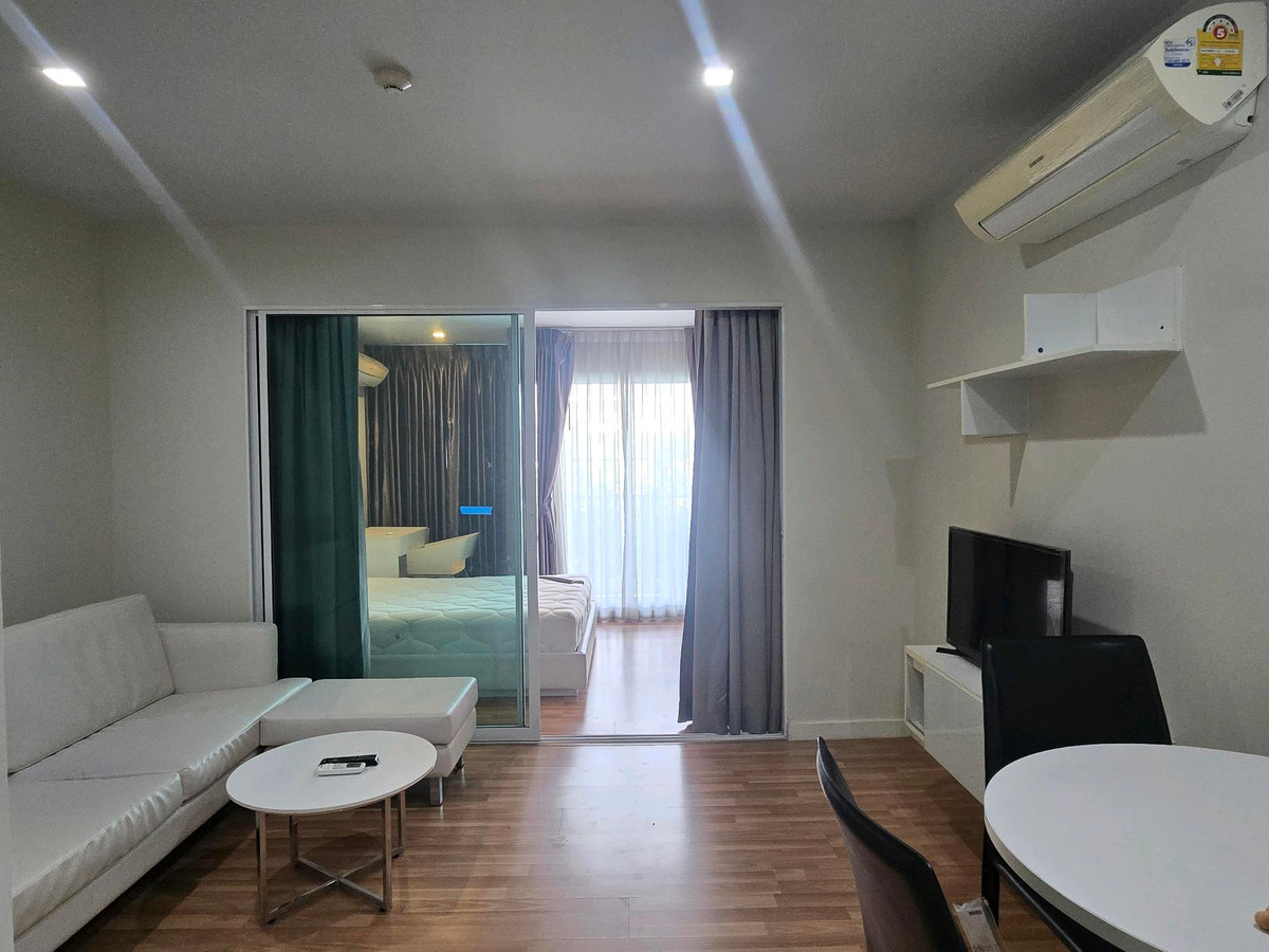 ให้เช่าคอนโดเลียบทางด่วนรามอินทรา : ให้เช่า we condo เอกมัย-รามอินทรา ห้องใหญ่ ราคาดี วิวสระ |📱Line: @promptcondo 