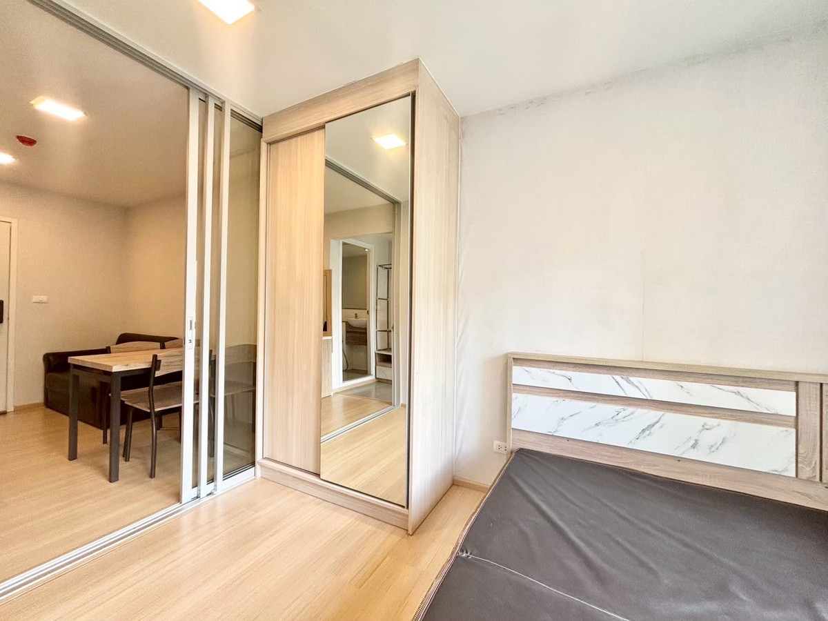 For RentCondoPathum Thani,Rangsit, Thammasat : 🔔 PlumAlive2 🔥 Best price, pool view 🔥 Fully furnished You can come in and stay.