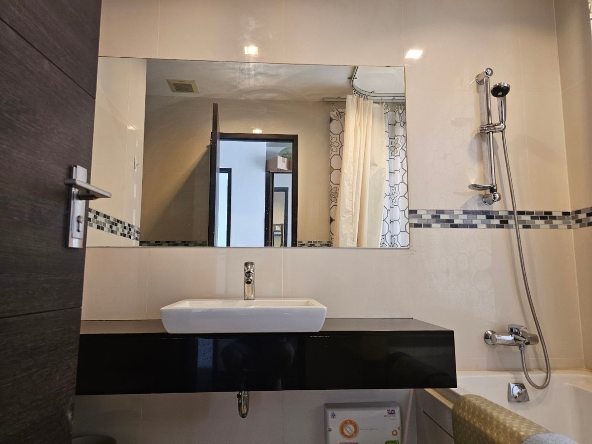 For SaleCondoRatchathewi,Phayathai : Urgent sale ideo q phayathai Ideo Q Phayathai 1 bedroom 2 bathrooms (Duplex)