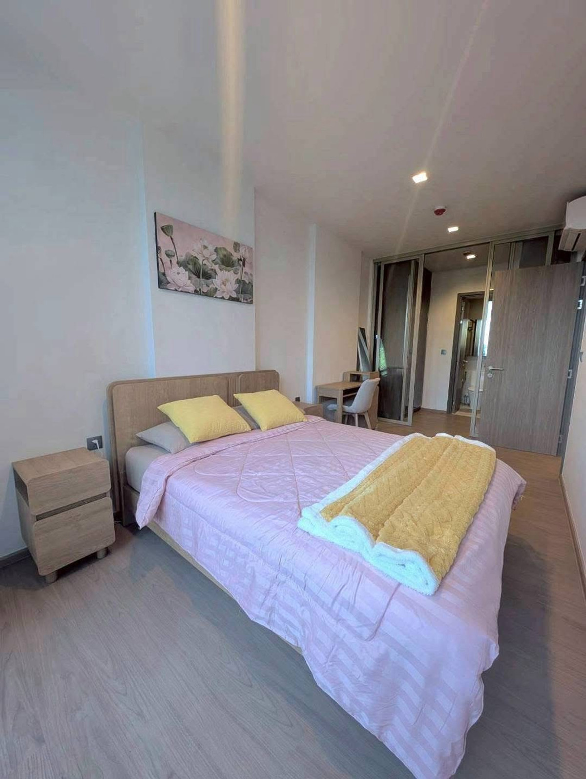 For RentCondoChiang Mai : New condo for rent, Mekin Haus by Sansiri, ready to move in, size 43.5 sq m., 2nd floor, Building B.