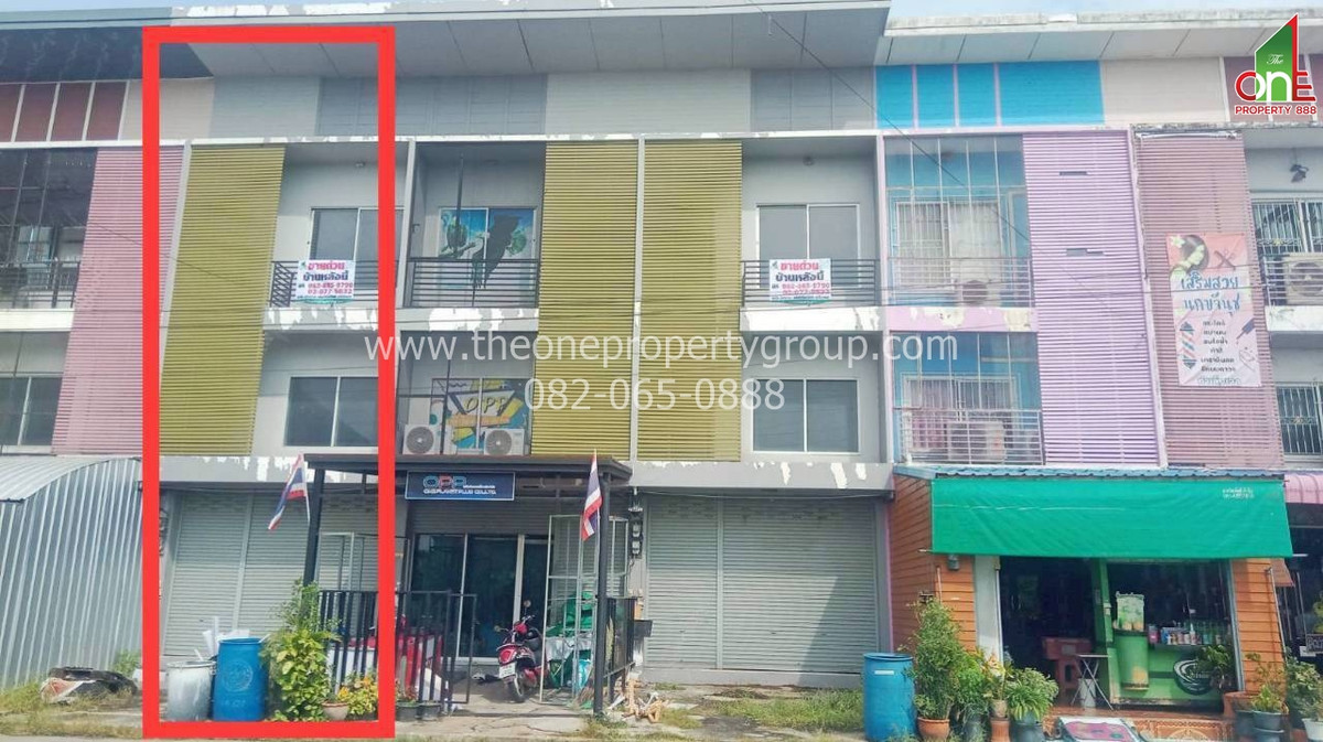 For SaleShop HousePathum Thani,Rangsit, Thammasat : Commercial building, 2.5 floors, 20.2 sq m, Khachinuch, Rd. 345, Ratchaphruek, Khlong Phra Udom, Lat Lum Kaeo, Pathum Thani.