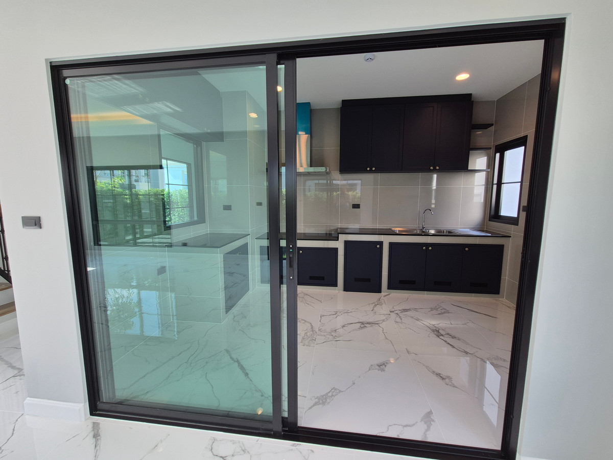 ขายบ้านวิภาวดี ดอนเมือง หลักสี่ : 🔥( ราคาพิเศษสุดๆ ) บ้านมือ 1 โครงการเศรษฐสิริ ดอนเมือง จากแสนสิริ บ้านเดี่ยวไซส์ใหญ่ ใกล้สนามบินดอนเมือง