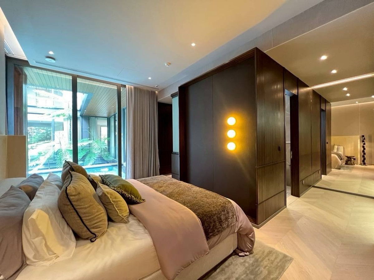 ขายบ้านบางซื่อ วงศ์สว่าง เตาปูน : บ้านเดี่ยวสุดหรู Super Ultra Luxury มีความส่วนตัวสูง
 ทำเลดีติดถนนใหญ่รัชดาภิเษก