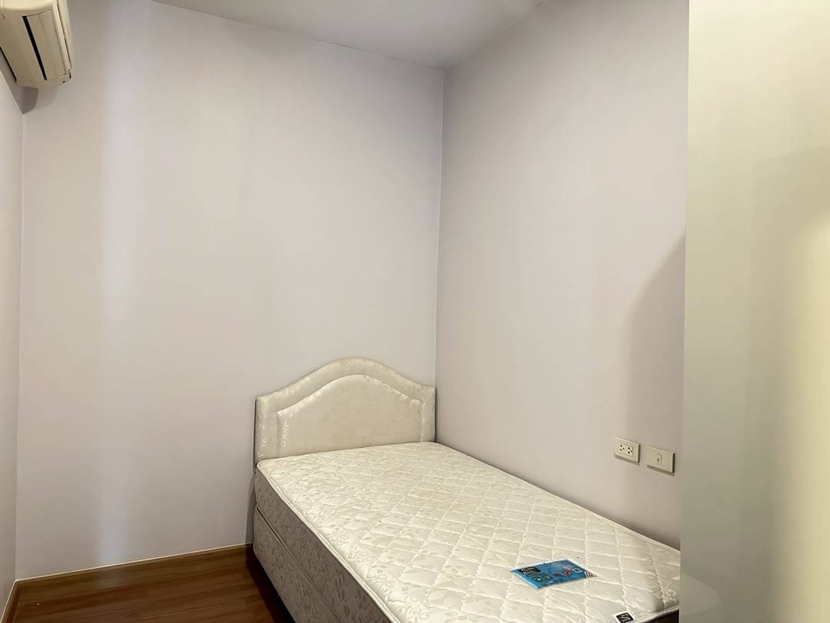 For RentCondoAri,Anusaowaree : Condo for rent, location Phahonyothin 4 (North side), Ari area, corner room, good location, doesnt block the view, fully furnished.