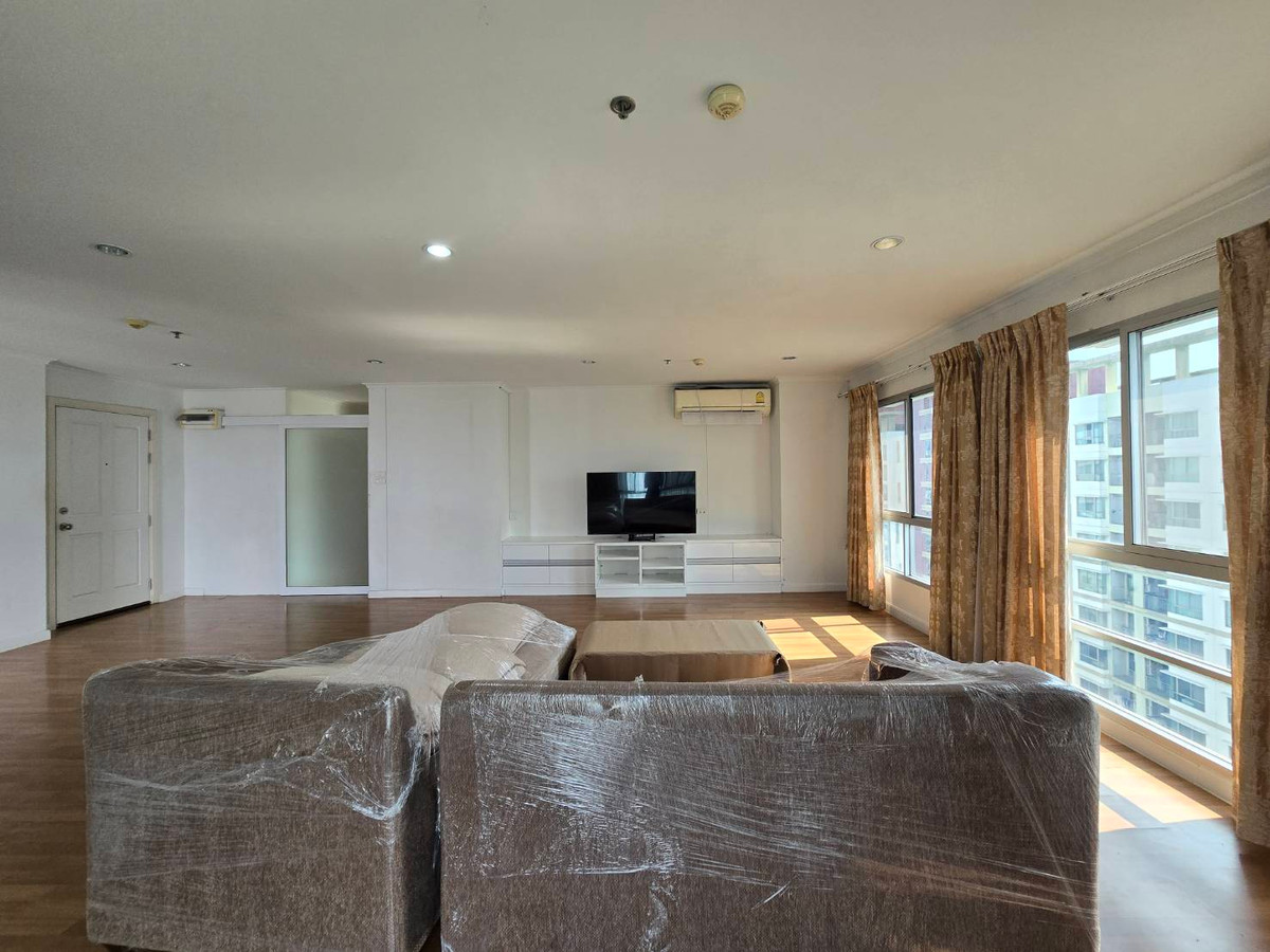 ให้เช่าคอนโดพระราม 3 สาธุประดิษฐ์ : For Rent 2 bed  ห้องใหญ่  คอนโด LPN PARK ริเวอร์ไซด์ – พระราม 3