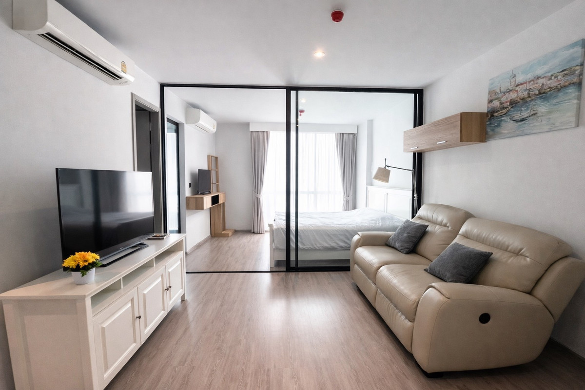 For RentCondoSukhumvit, Asoke, Thonglor : 🏙️ Condo for rent Rhythm Ekkamai, available room, ready to move in.