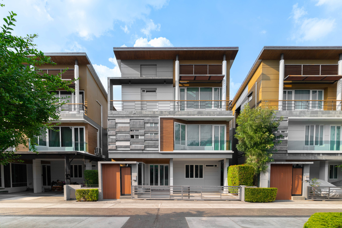 For SaleHouseLadprao, Central Ladprao : Luxurious detached house for sale Location at Lat Phrao Intersection ✨ The Gallery House Pattern, Lat Phrao Soi 1, beautiful, new, new condition, in a budget of 20 million!