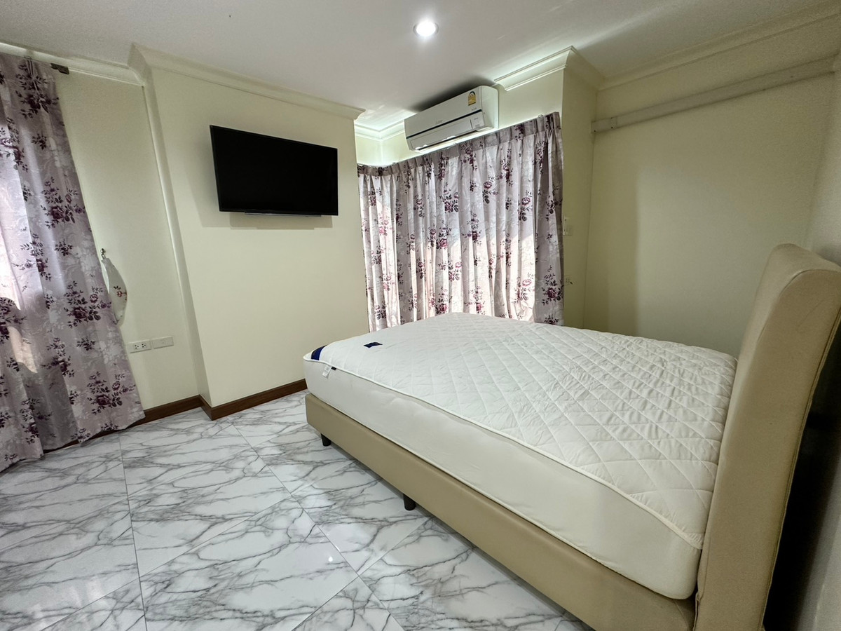 ให้เช่าคอนโดพระราม 3 สาธุประดิษฐ์ : ให้เช่า พร้อมเข้าพัก วิวเเม่น้ำเจ้าพระยา คอนโด ลุมพินี เพลส นราธิวาส – เจ้าพระยา ชั้น 27  ตึก A  ขนาด 68  ตร.ม.  2 ห้องนอน  2 ห้องน้ำ ราคา 18,000 บาท