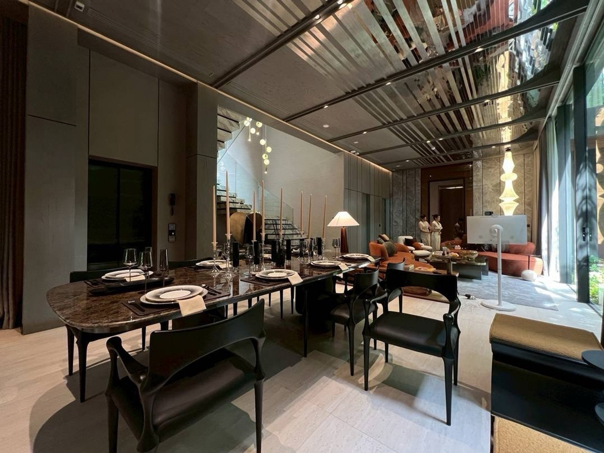 ขายบ้านบางซื่อ วงศ์สว่าง เตาปูน : บ้านเดี่ยวสุดหรู Super Ultra Luxury มีความส่วนตัวสูง
 ทำเลดีติดถนนใหญ่รัชดาภิเษก