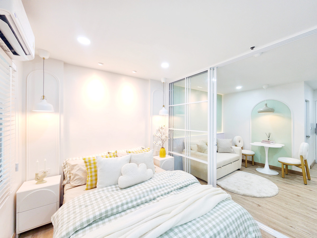 For SaleCondoBang Sue, Wong Sawang, Tao Pun : Condo in Prachachuen zone Spacious room priced in the early millions, can be rented for 7,500 baht, yield 7% / year, spacious room, separate kitchen, can enter and exit by many routes.