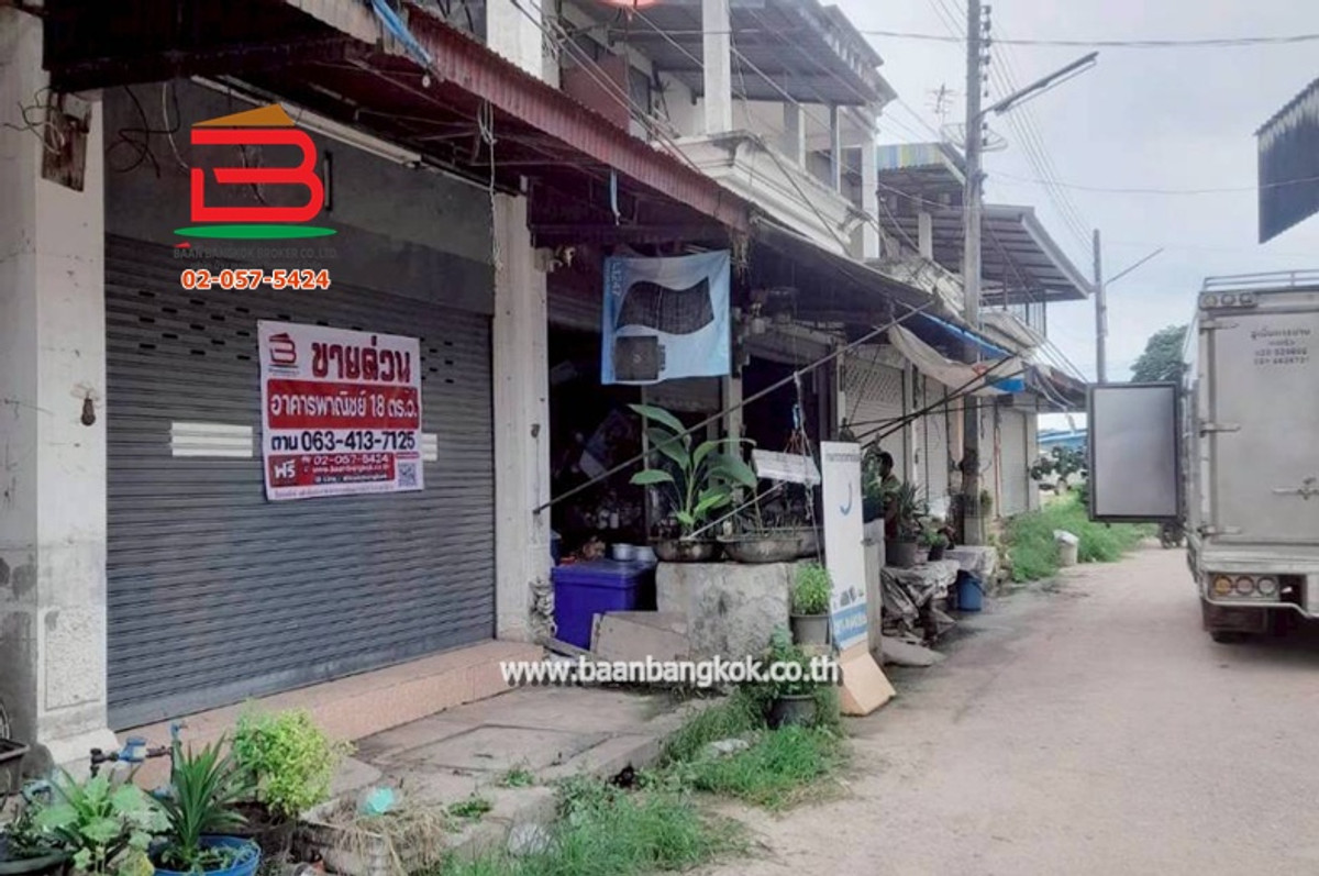 For SaleShop HouseKhon Kaen : 2-story commercial building, next to Kranuan District Bus Terminal, area 18 sq m., Highway 2039, Nong Ko Subdistrict, Kranuan District, Khon Kaen Province.
