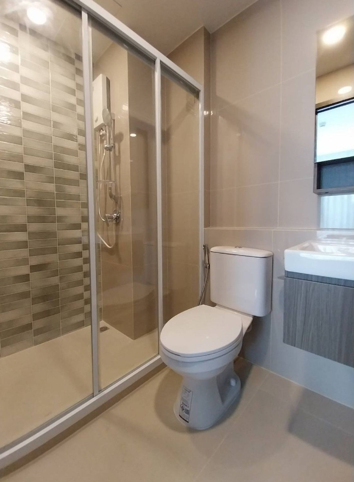 ให้เช่าคอนโดปิ่นเกล้า จรัญสนิทวงศ์ : 🔥ให้เช่าด่วน🔥แอสปาย อรุณ พรีเว่ 2 ห้องนอน  วิวสวน ให้ความเป็นส่วนตัว เฟอร์นิเจอร์ครบพร้อมเข้าอยู่ ใกล้ศิริราช 850 ม.