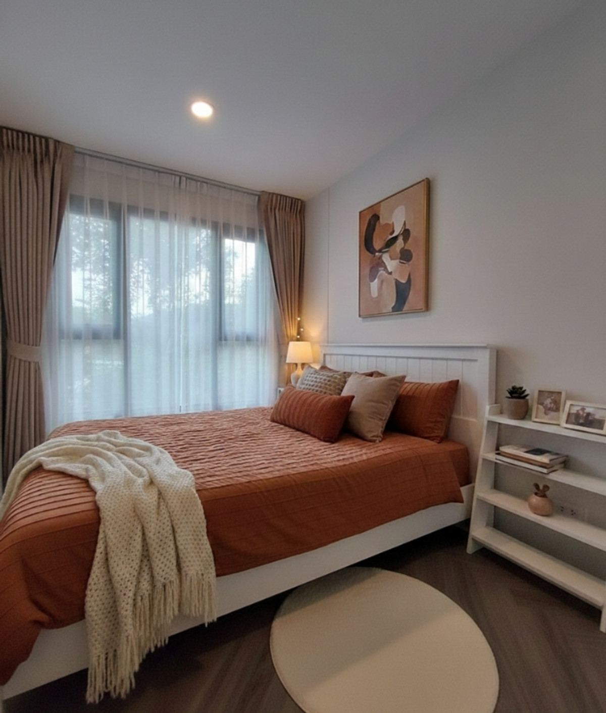 For RentCondoPinklao, Charansanitwong : 🩺 Condo for rent near Siriraj Hospital, only 2 minutes | Corner room, 2 bedrooms, large size, garden view, suitable for doctors. medical personnel And those who want a quiet place to stay near the hospital, corner room, 2nd floor, size 60.88 sq m, 2 bedro