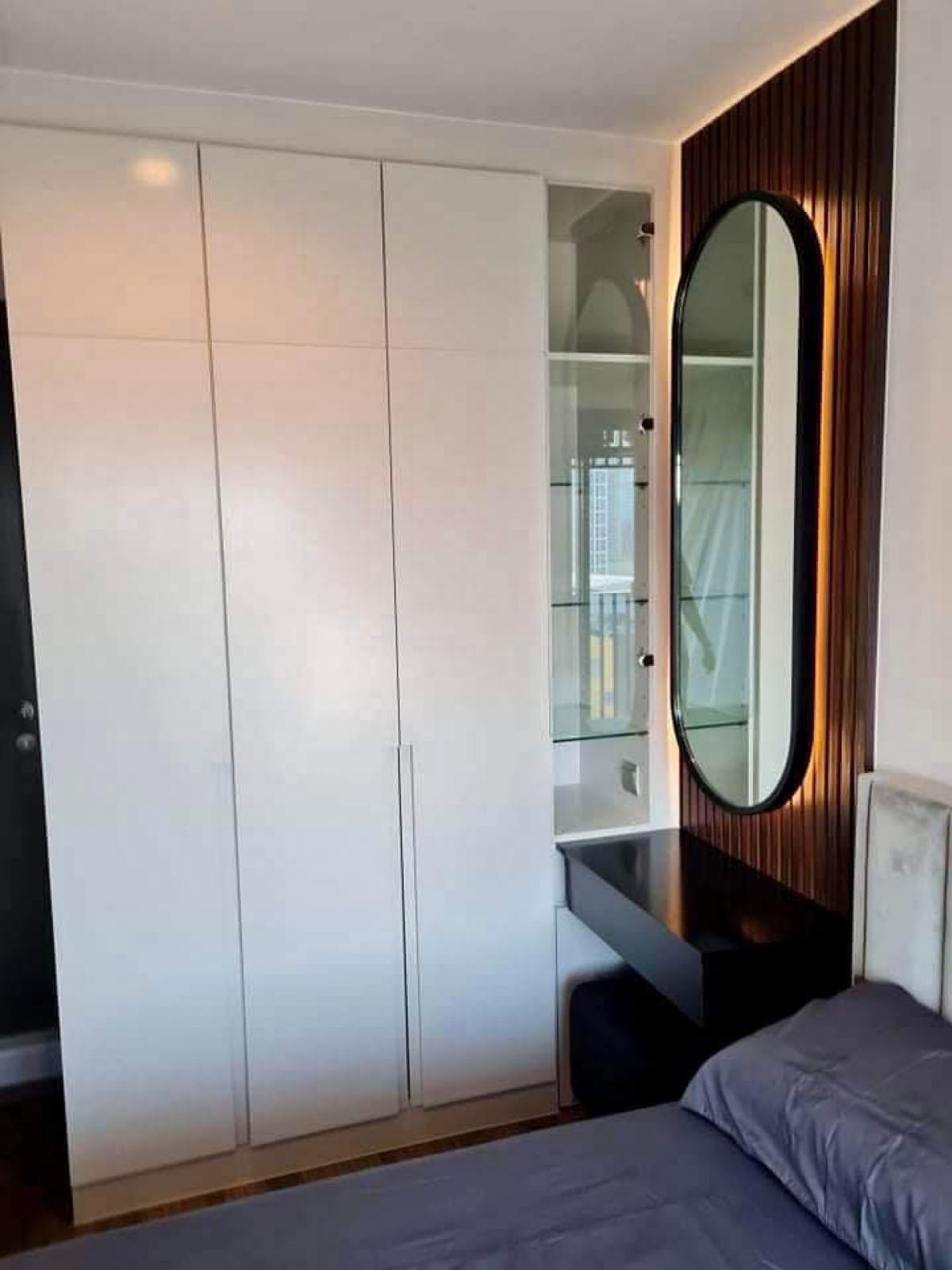 For RentCondoLadprao, Central Ladprao : Rent a condo at Life Ladprao Valley, 1 bedroom, 35 sq.m., near BTS/MRT
only 24,000 THB/month, with complete facilities!