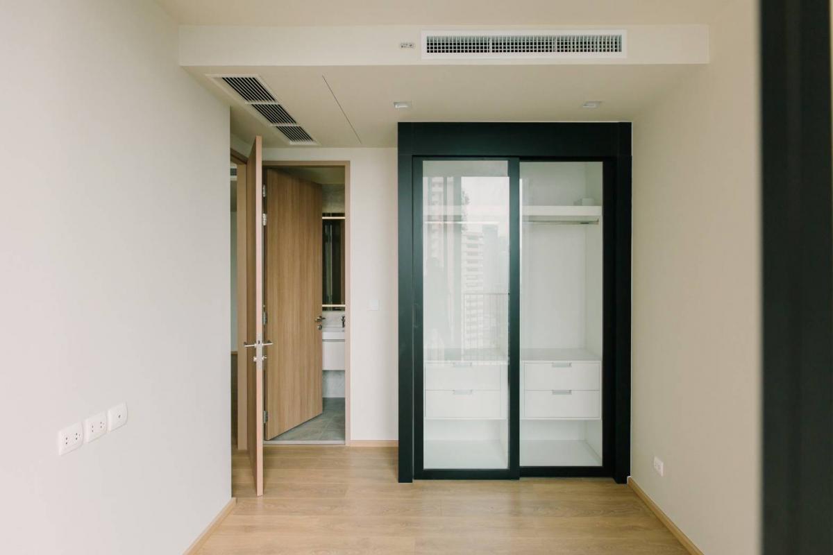 For RentCondoSukhumvit, Asoke, Thonglor : Noble Around Sukhumvit 33 | 1Bed 35,000฿
Near BTS Phrom Phong - Luxurious Sky pool!