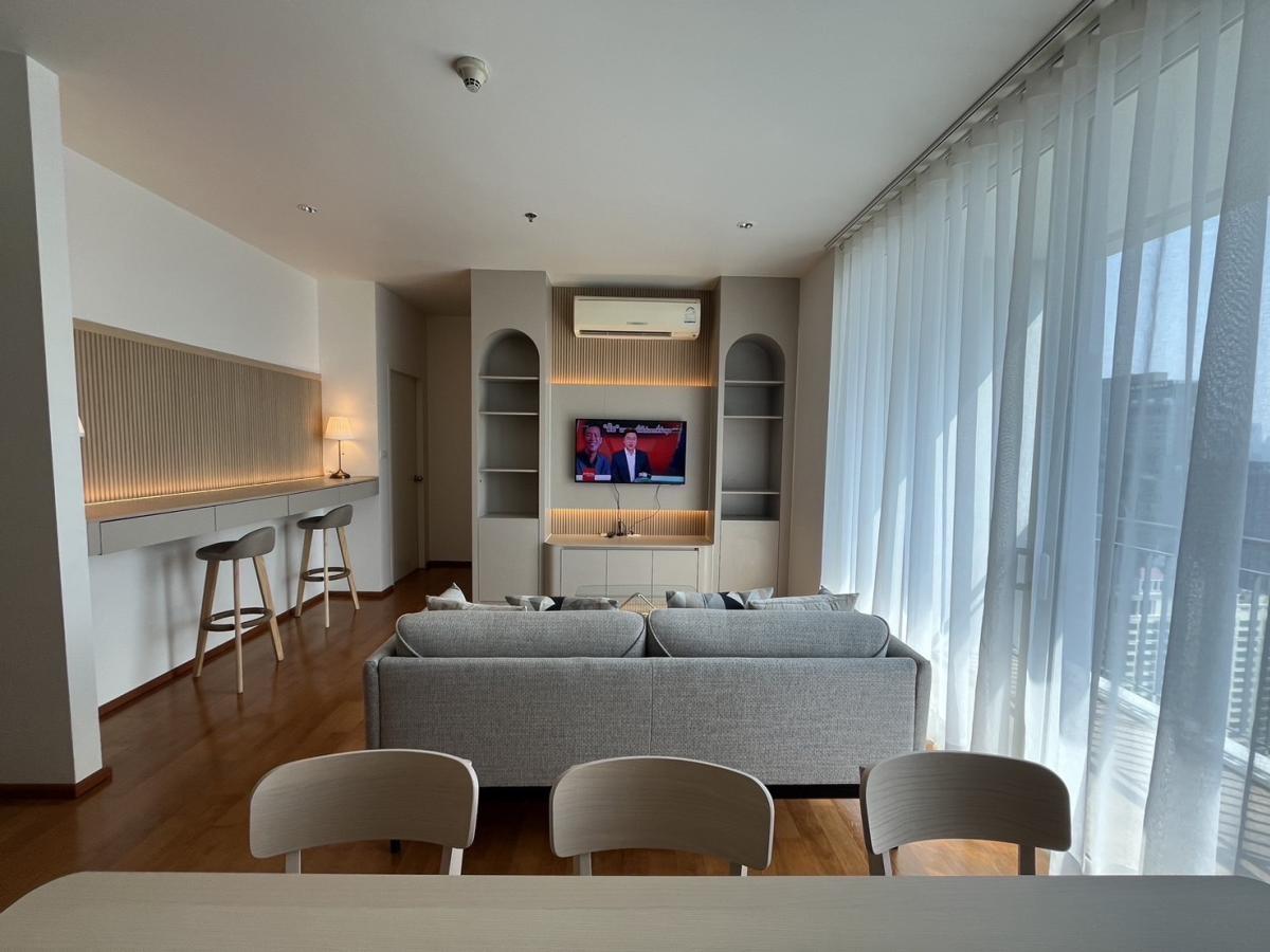 ให้เช่าคอนโดราชเทวี พญาไท : 03/04/2026, เช่าคอนโดหรู Villa Rachatewi 2 ห้องนอน ใกล้ BTS ราชเทวี 
89 ตร.ม. พร้อมสระว่ายน้ำและฟิตเนส เพียง 55,000 บาท/เดือน! 0642748883