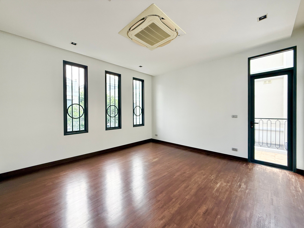 ขายบ้านลาดพร้าว เซ็นทรัลลาดพร้าว : 🚀 Altitude Mastery พหล24 - บ้านเดี่ยว3ชั้น ใกล้รถไฟฟ้าเพียง550เมตร 092-545-6151 (ทีม)