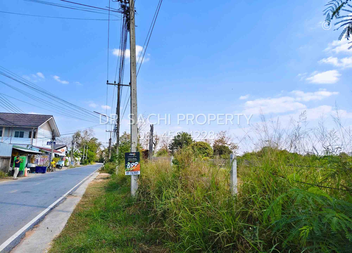 ขายที่ดินโคราช นครราชสีมา : ขายที่ดินสวย ใกล้ นิคมฯนวนคร ต.นากลาง อ.สูงเนิน จ.นครราชสีมา