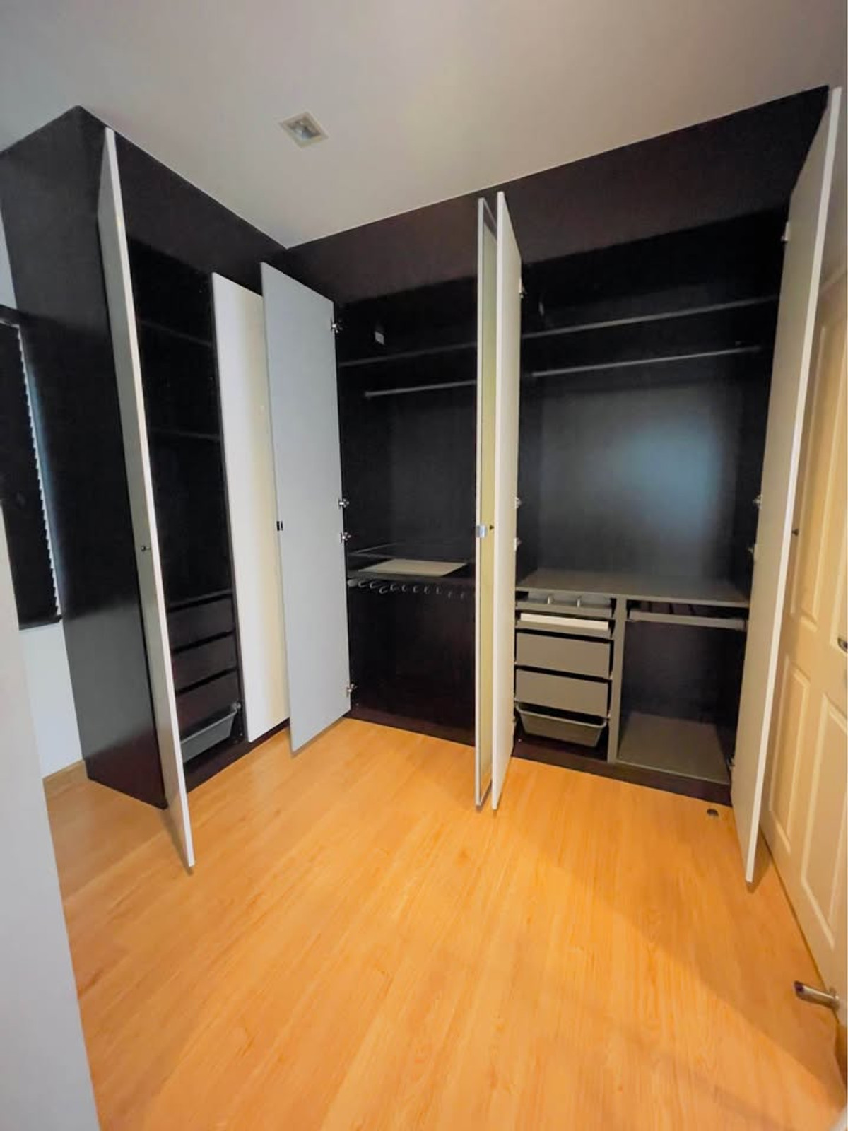 ให้เช่าบ้านเกษตร นวมินทร์ ลาดปลาเค้า : RH021526 ให้เช่าบ้านเดี่ยว 2 ชั้น 4 ห้องนอน at Grandio Ladprao-Kaset Nawamin