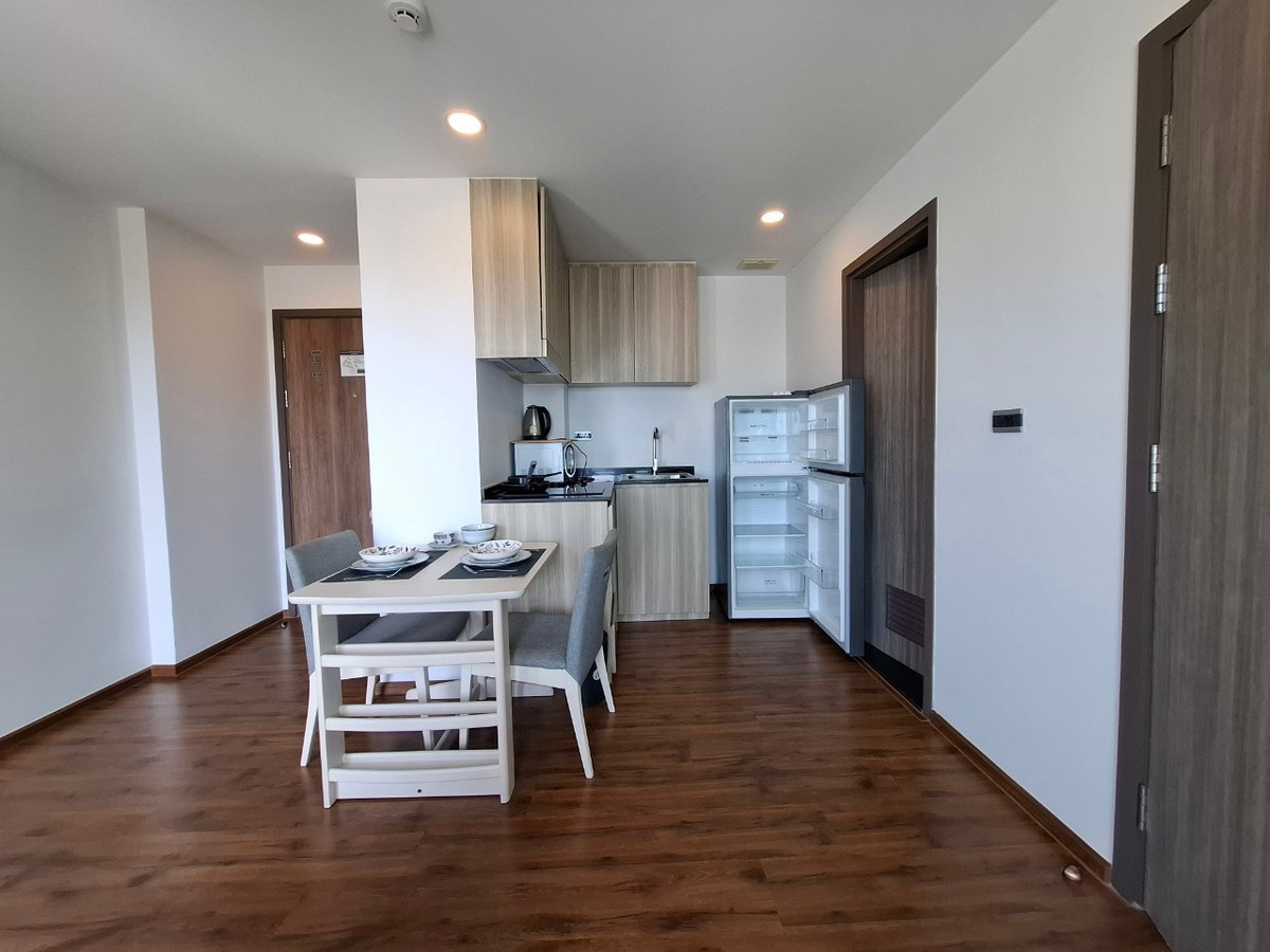 For SaleCondoSriracha Laem Chabang Ban Bueng : Stasia Residence Sriracha condo unit for sale.