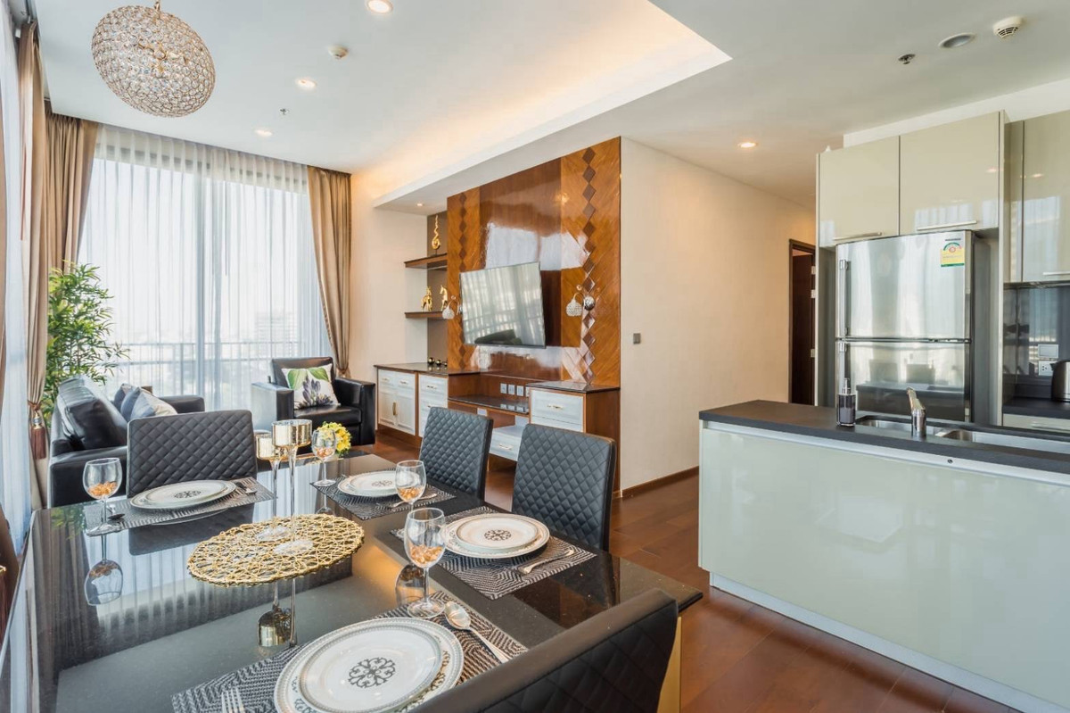 ให้เช่าคอนโดสุขุมวิท อโศก ทองหล่อ : 🔥 RARE UNIT! Quattro by Sansiri (Thonglor 4) | Spacious 2BR Corner Unit (84sqm) | Best Price in the Market! 🏙️🍃