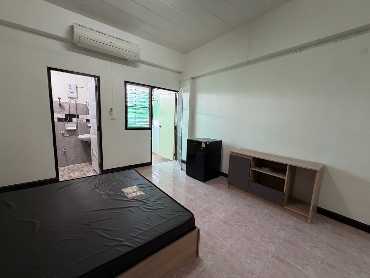 For RentCondoBang kae, Phetkasem : For rent, beautifully decorated room Ready to move in (2 rooms) Bang Khae Condo Residence near MRT Bang Khae.