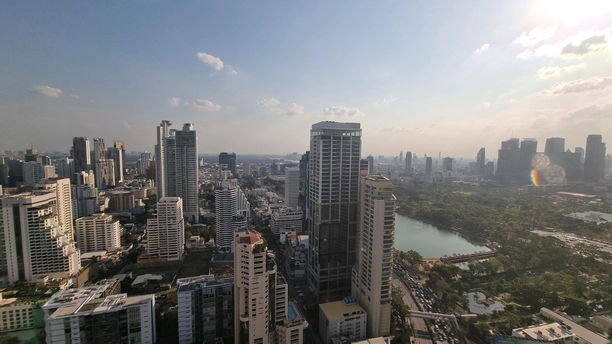 ให้เช่าสำนักงานสุขุมวิท อโศก ทองหล่อ : สำนักงานให้เช่า ทำเลอโศก ติด BTS / MRT 412 ตรม ตกแต่งหรู