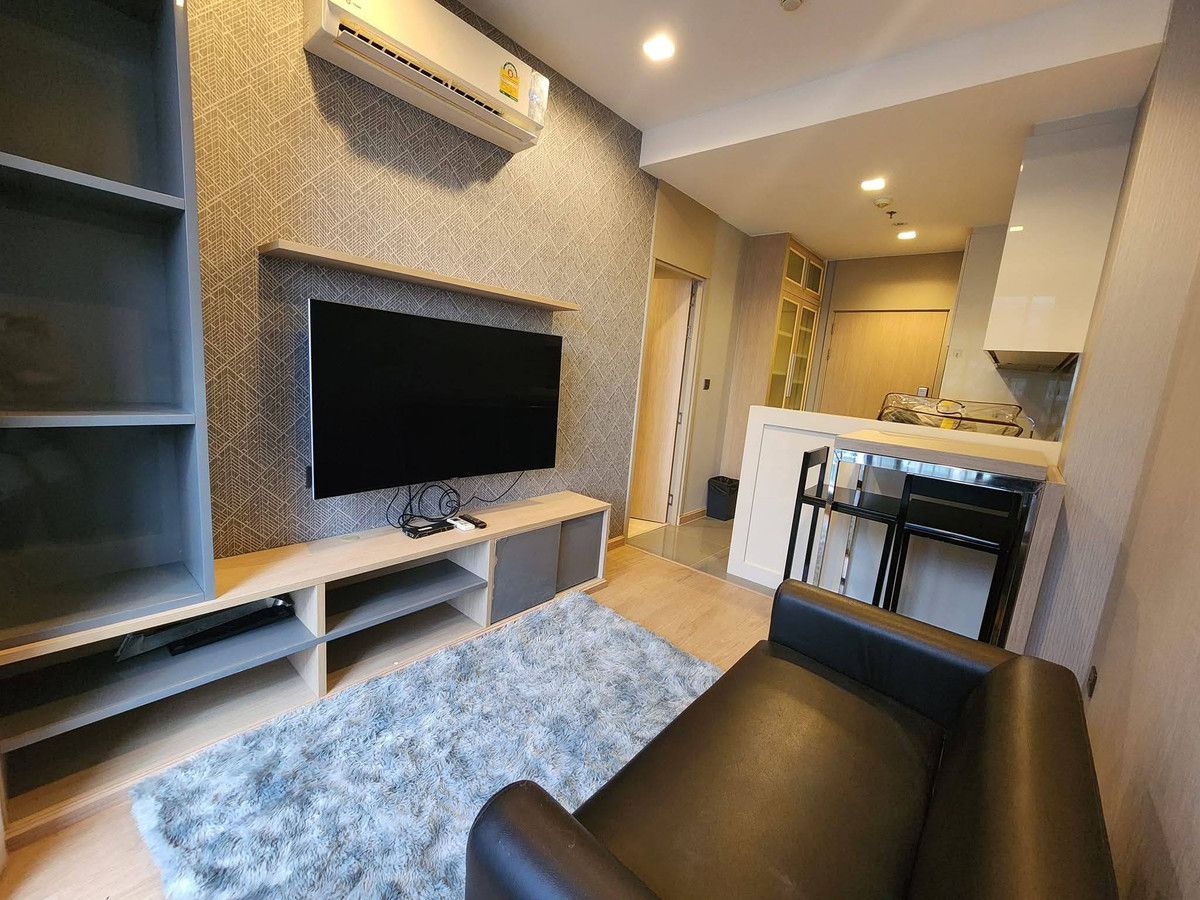 ให้เช่าคอนโดสุขุมวิท อโศก ทองหล่อ : 🏙 M Thonglor 10 เอกมัย–ทองหล่อ ✅ ว่างให้เช่า ! 🐕 Pet Friendly 💳  ค่าเช่า 26,000 บาท/เดือน (สัญญา 1 ปี) ▪️ 33 ตร.ม. 🚫 ไม่รับ Co-agent 