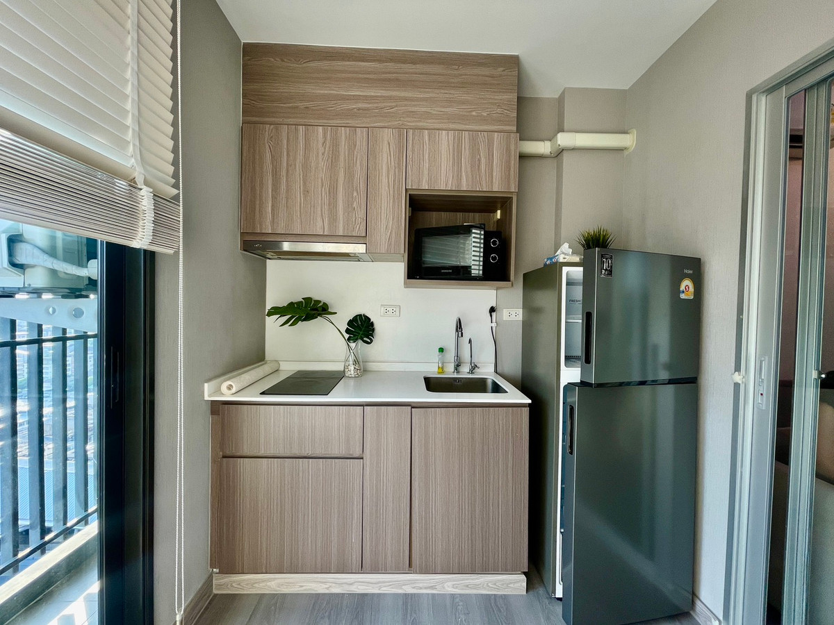 ให้เช่าคอนโดปิ่นเกล้า จรัญสนิทวงศ์ : 🔥 Hot Deal!ห้องใหม่ ไม่เคยปล่อยเช่า  เครื่องใช้ไฟฟ้าใหม่ เข้าอยู่ได้ทันที  The Parkland จรัญ–ปิ่นเกล้า 