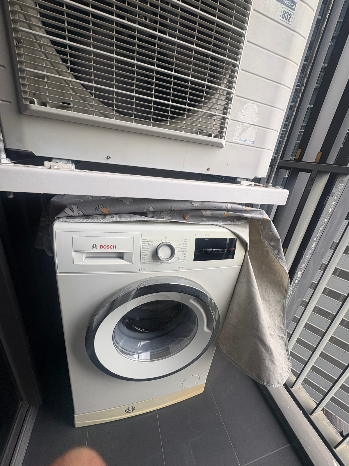 For RentCondoSapankwai,Jatujak : ⚡️The line jatujuk mohchit 35 sqm 20,000⚡️Next to Mrt Morchit, best priceSize Big, spacious room, kind owner. Interested in making an appointment to see the putter? 0928895628 Line :plustor_ss