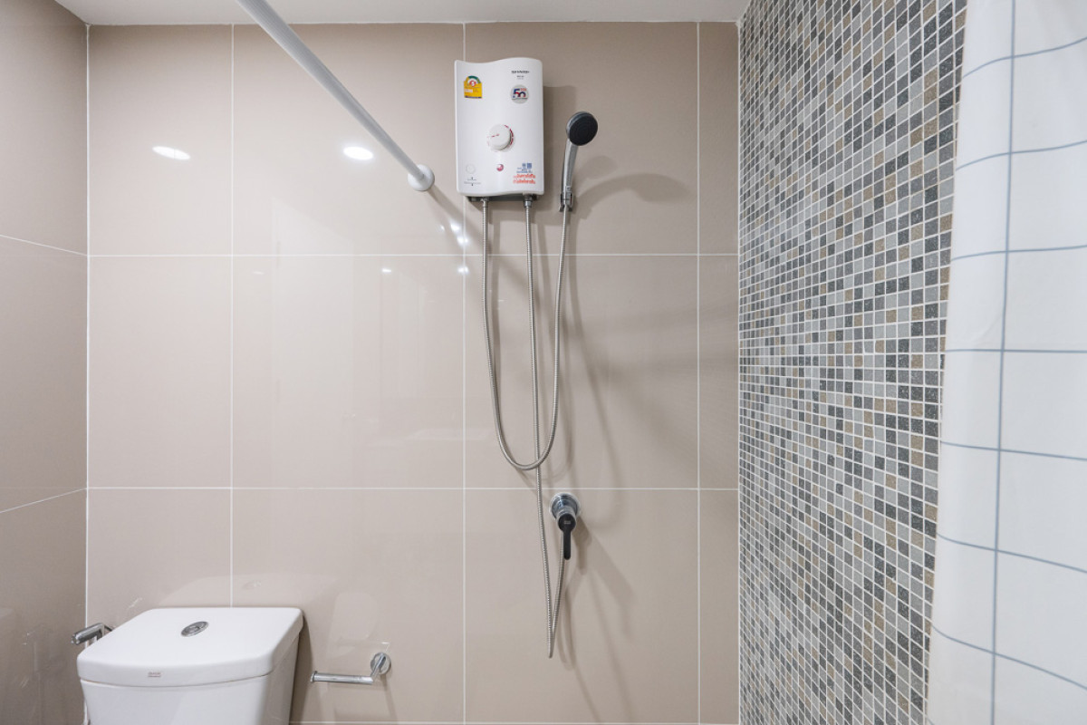 ขายคอนโดเลียบทางด่วนรามอินทรา : ขายคอนโด  วี คอนโด เอกมัย - รามอินทรา ท่าแร้ง เขต บางเขน กรุงเทพ   CX-148038